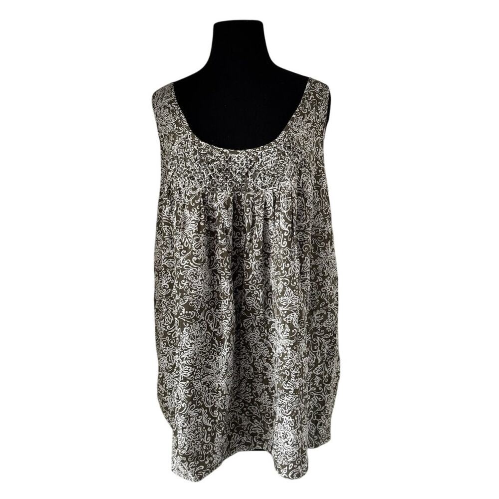 Avenue Green and White Paisley Sleeveless Top - 18/20
